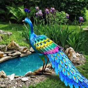 es-legal-tener-un-pavo-real-en-espana
